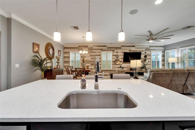 6127 Colmar Pl, House other with 3 bedrooms, 2 bathrooms and null parking in APOLLO BEACH FL | Image 40
