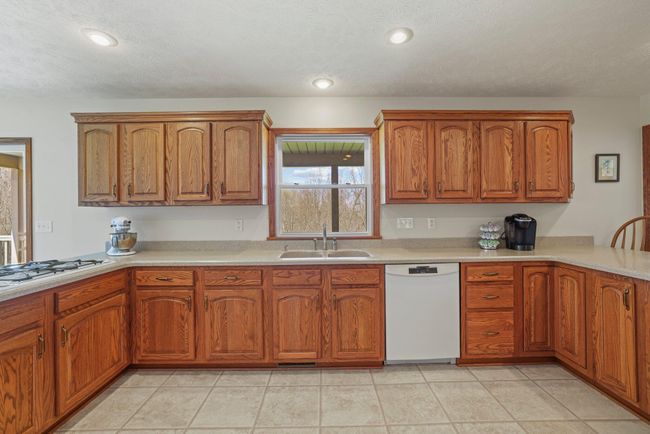 2163 Kerr Rd, House other with 4 bedrooms, 3 bathrooms and null parking in Lucas OH | Image 18