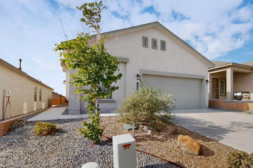 10654 Valedon Lane Sw, Albuquerque, NM, 87121 | Card Image