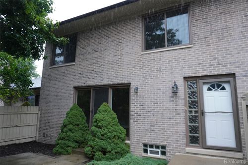 242-42345 E Leo St, Clinton Township, MI, 48038-1769 | Card Image