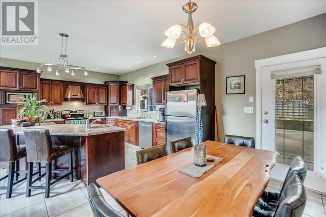 3829 Aaron Rd, House other with 2 bedrooms, 2 bathrooms and 3 parking in Bonnington BC | Image 11