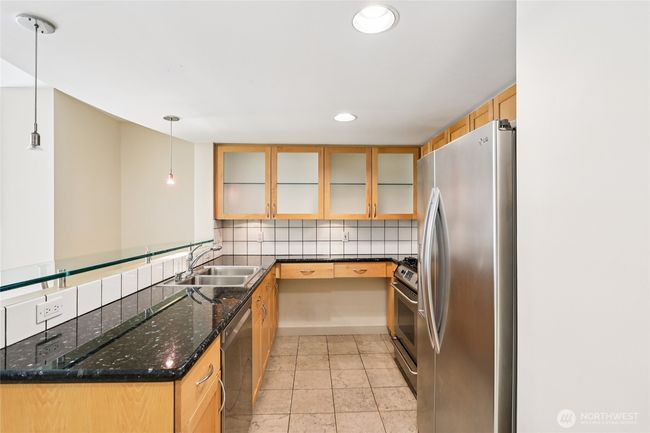 APT-205 - 2929 1 St Ave, Condo with 1 bedrooms, 1 bathrooms and 1 parking in Seattle WA | Image 16