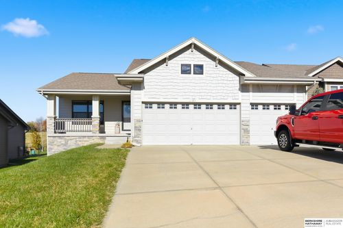 2022 Gindy Cir, Bellevue, NE, 68147-2469 | Card Image