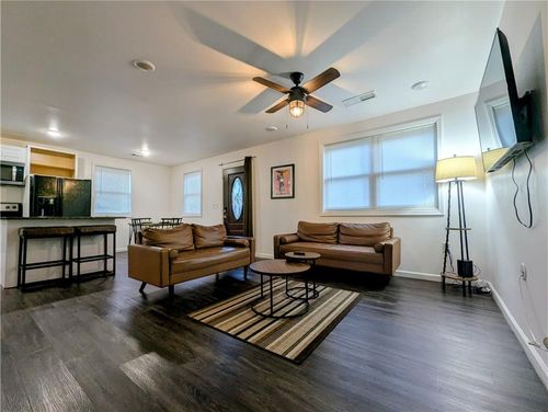 2533 Godfrey Dr Nw, Atlanta, GA, 30318-7405 | Card Image