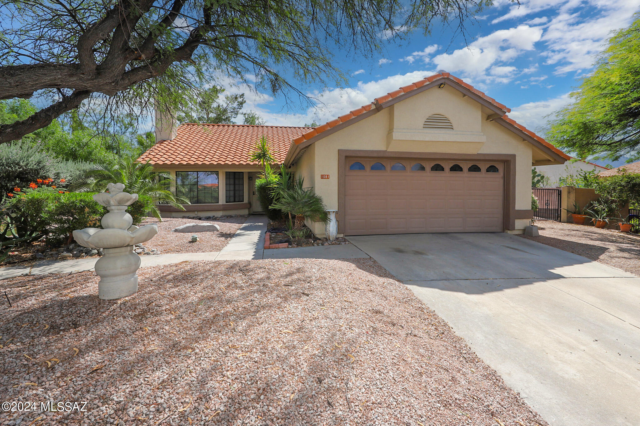 Dragoon Springs Pl, Tucson, AZ 85737