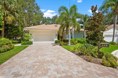 112 Lanitee Circle, House other with 2 bedrooms, 2 bathrooms and null parking in Jupiter FL | Image 1