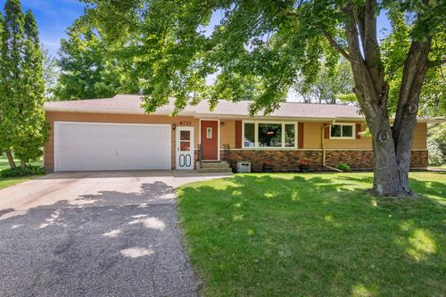 4721 11th Street South, GRAND RAPIDS, WI, 54494 | Card Image