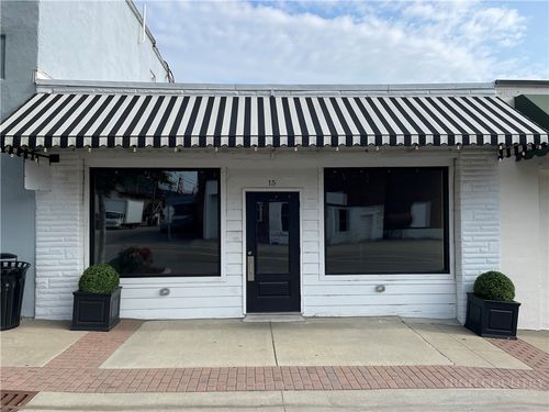15 E 2nd St, West Jefferson, NC, 28694-8906 | Card Image