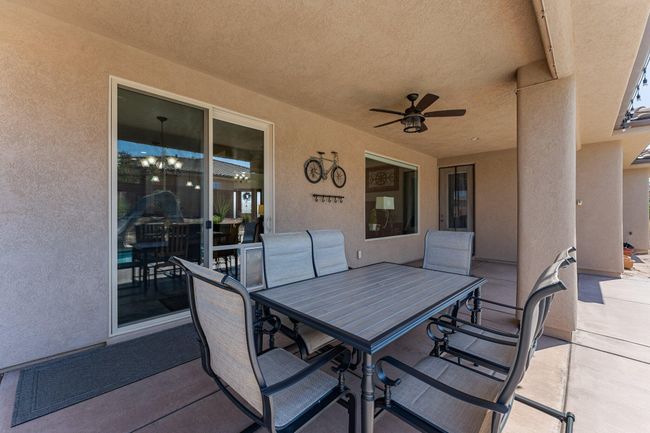 Large Covered Patio | Image 30