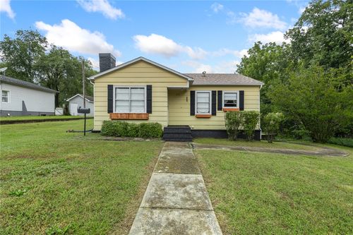 717 W Smythe Ave, Harrison, AR, 72601-2747 | Card Image