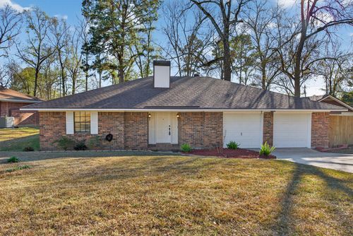 8204 Heatherbrook Cir, Haughton, LA, 71037-8512 | Card Image