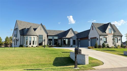 17584 E White Tail Cv, Owasso, OK, 74055-9290 | Card Image