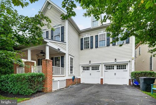 23218 Robin Song Dr, CLARKSBURG, MD, 20871-4485 | Card Image