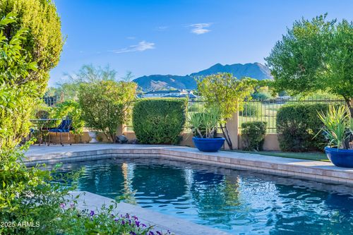 5532 E Turquoise Ave, Paradise Valley, AZ, 85253-1142 | Card Image