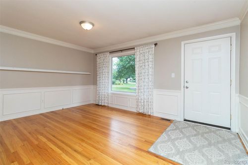 915 Hartsough Ct, Plymouth, MI, 48170-1920 | Card Image