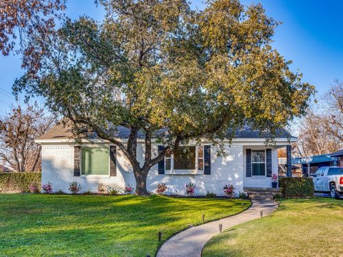 812 Bristol Ct, Richardson, TX, 75080-6913 | Card Image