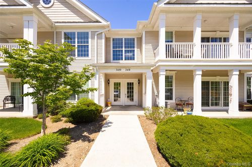 3418 Bennington Dr, Fishkill, NY, 12524-4954 | Card Image