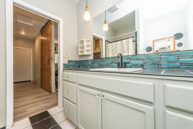 bathroom in main home | Image 19