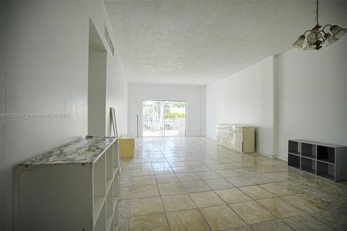 apt-1r-1455 N Treasure Dr, North Bay Village, FL, 33141-4101 | Card Image