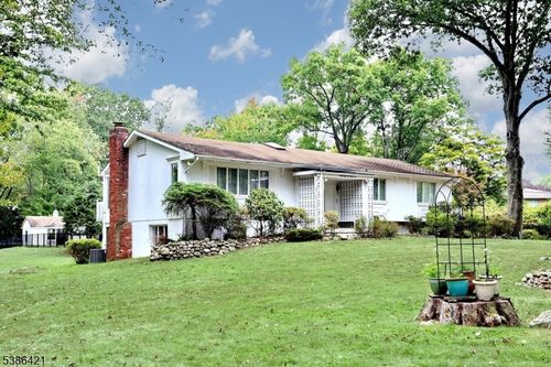 868 Meadow Ln, Franklin Lakes, NJ, 07417-1112 | Card Image