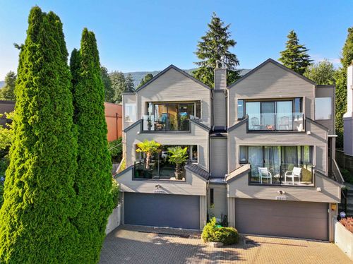 2379 Marine Dr, West Vancouver, BC, V7V1K9 | Card Image