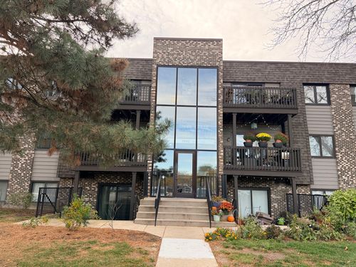 apt-g9-1460 Stonebridge Cir, Wheaton, IL, 60189-7178 | Card Image