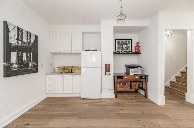 5 - 1061 N Shore Blvd E, Townhouse with 2 bedrooms, 3 bathrooms and 2 parking in Burlington ON | Image 34