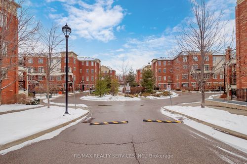 2-39 Hays Blvd, Oakville, ON, L6H0J1 | Card Image