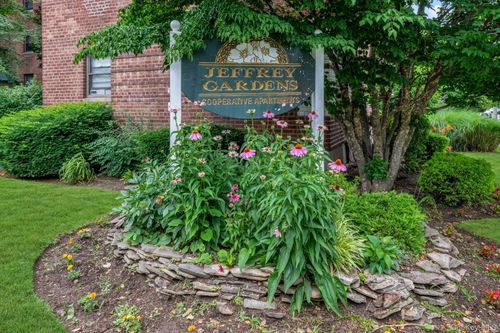 3a-46-40 216th St, Bayside, NY, 11361-3416 | Card Image