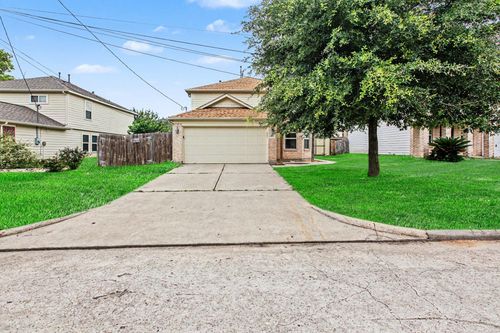 16774 N Thrasher Dr, Conroe, TX, 77385-3784 | Card Image