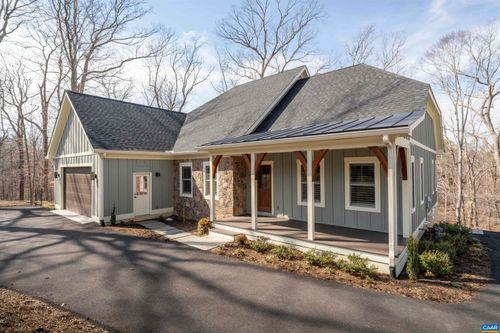 329 Carrsbrook Dr, CHARLOTTESVILLE, VA, 22901-1005 | Card Image