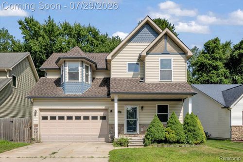 9399 Oakdale St, Clay, MI, 48001-4453 | Card Image