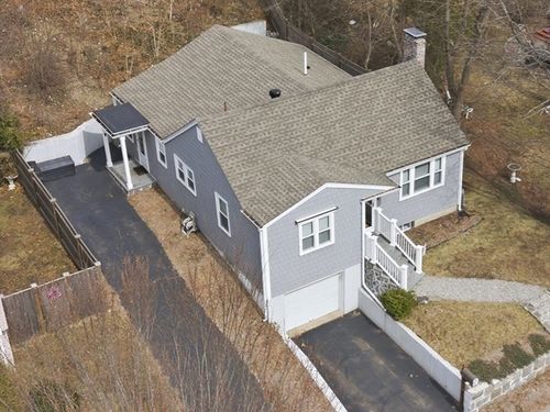 85 Hilma St, Quincy, MA, 02171-2749 | Card Image