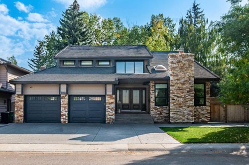 108 Canterville Road Sw, Calgary, AB, T2W4R3 | Card Image