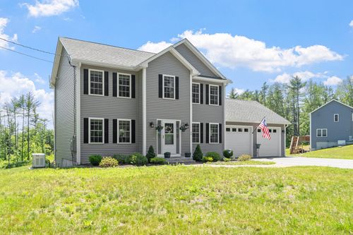 90 Royalston Rd N, Winchendon, MA, 01475-1916 | Card Image