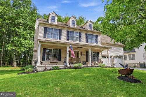 2 Timothy Dr, Newtown, PA, 18940-1264 | Card Image
