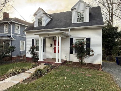 114 S Sunset Dr, Winston-Salem, NC, 27101-2618 | Card Image
