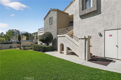 unit-202-1000 Vista Del Cerro Dr, Corona, CA, 92879-7822 | Card Image
