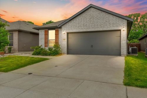 585 Concho St, Aubrey, TX, 76227-2230 | Card Image