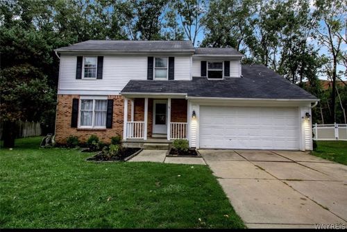 35 Deepwood Ct, Amherst, NY, 14228-2821 | Card Image