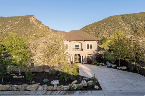 2204 Bridgewater Rd, Cedar City, UT, 84721-4441 | Card Image