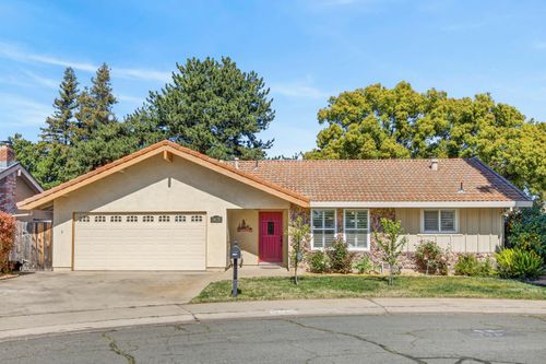 1475 Geary Cir, Yuba City, CA, 95993-2308 | Card Image
