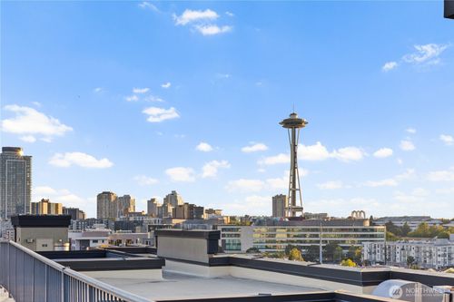 n210-1000 Aurora Ave N, Seattle, WA, 98109-3544 | Card Image