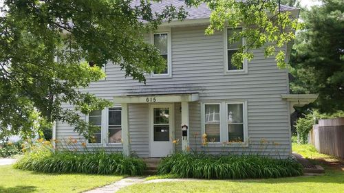 615 Congress St, Eau Claire, WI, 54703-5391 | Card Image