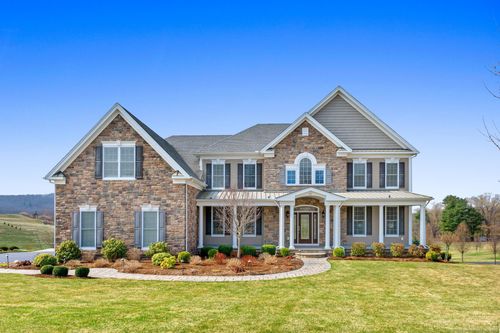 99 Pembroke Ter, Glastonbury, CT, 06033-2864 | Card Image