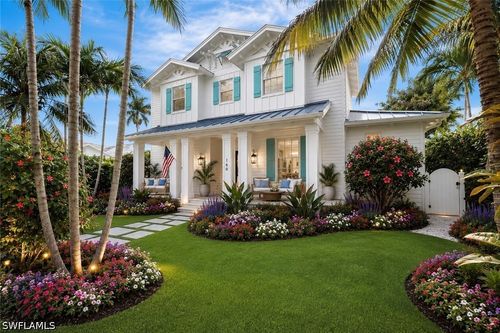 160 Broad Ave S, Naples, FL, 34102-7027 | Card Image