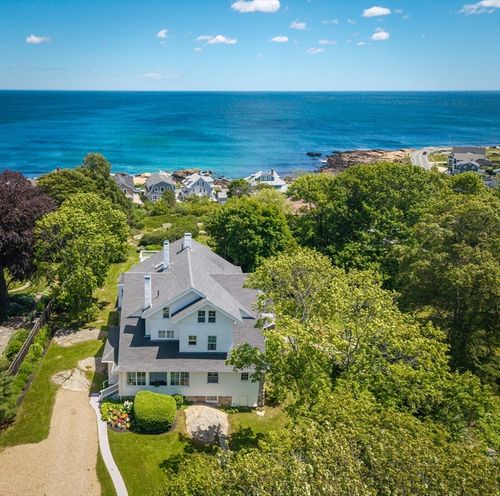 15 Brier Rd, Gloucester, MA, 01930-3250 | Card Image