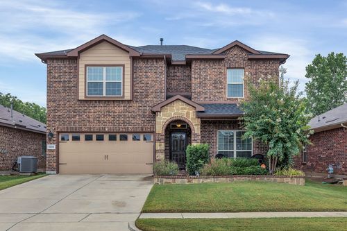 5204 Glen Meadow Dr, Arlington, TX, 76001-1100 | Card Image