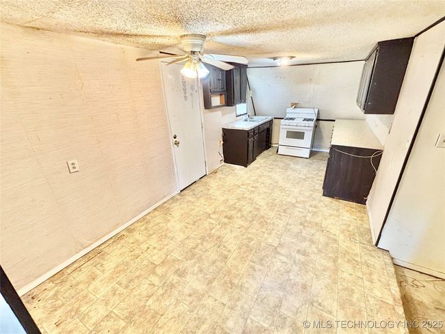 30813 W Beaver Mt Rd, House other with 3 bedrooms, 1 bathrooms and null parking in Stigler OK | Image 7