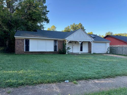 3955 Stillwood Dr, Memphis, TN, 38128-3027 | Card Image